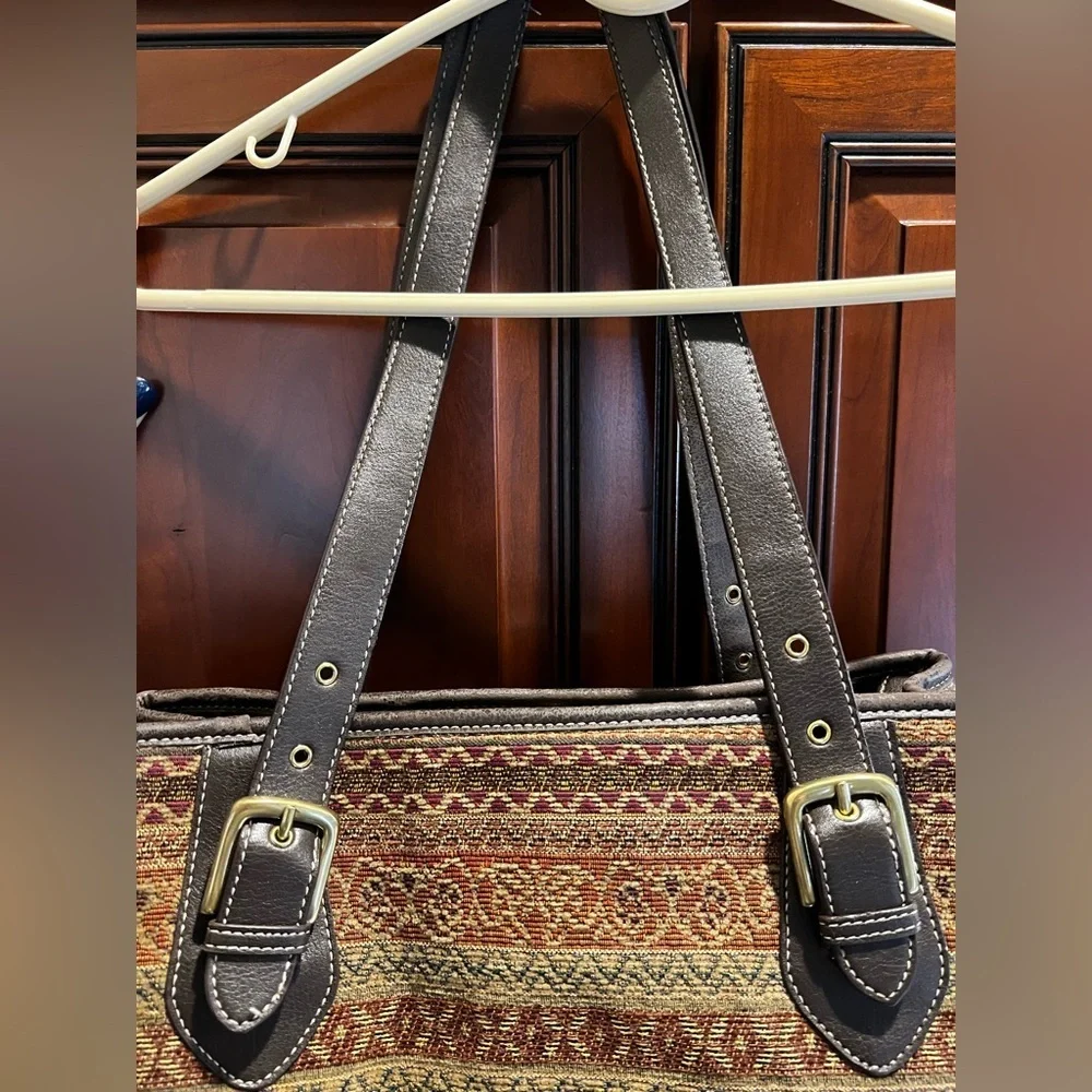 Relic By Fossil Autumn/Fall Colors Over the The Shoulder Satchel Type Purse/Bag